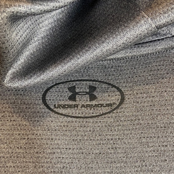 Under Armour Charcoal Hoodie Pull Over, Mens L, Active Wear - Picture 6 of 9